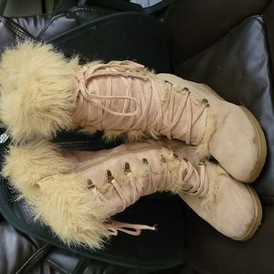 Female boots